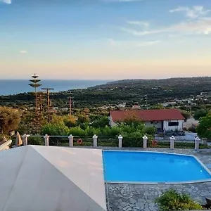 https://nostos-mousata.kefaloniahotels.net